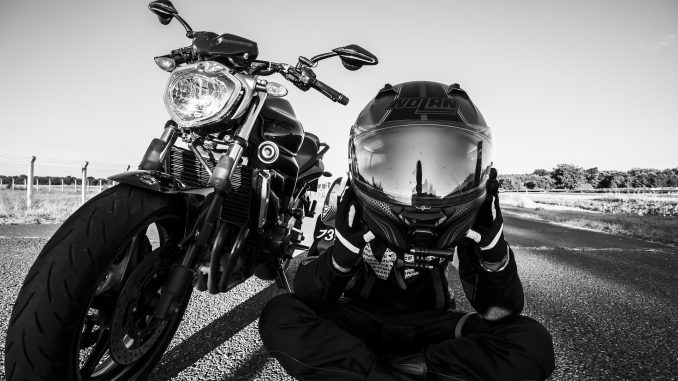Équipement moto : Le guide ultime pour rouler en toute sécurité en 2026